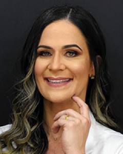 Larayne Gallo Farias Oliveira