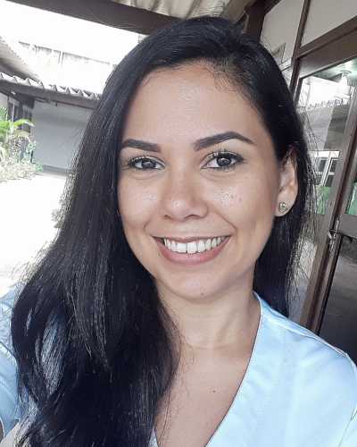 Ana  Carolina da Silva Medeiros